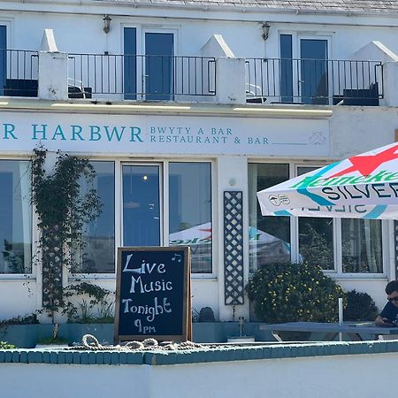 Hotel The Harbour Bar & Bistro Cemaes Bay Exteriér fotografie
