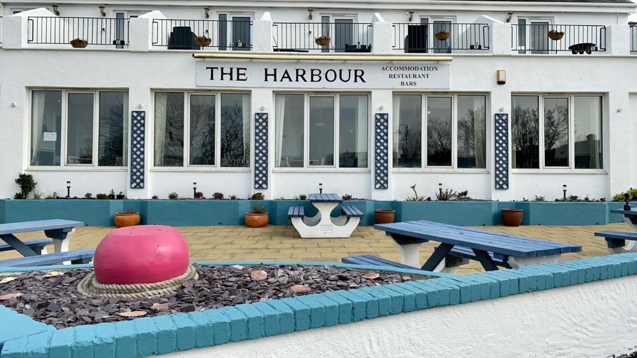 Hotel The Harbour Bar & Bistro Cemaes Bay Exteriér fotografie